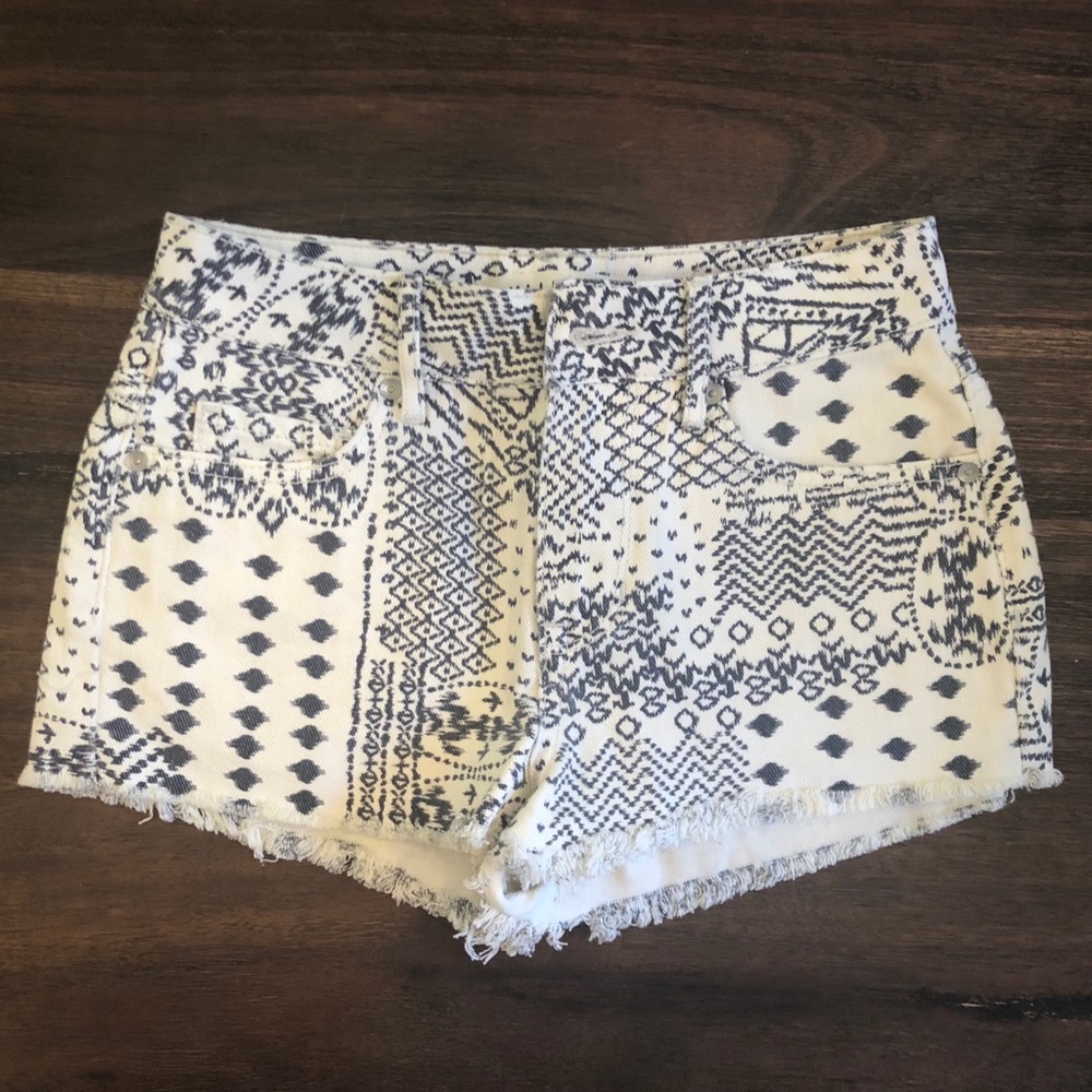 Bullhead jean shorts sz 1